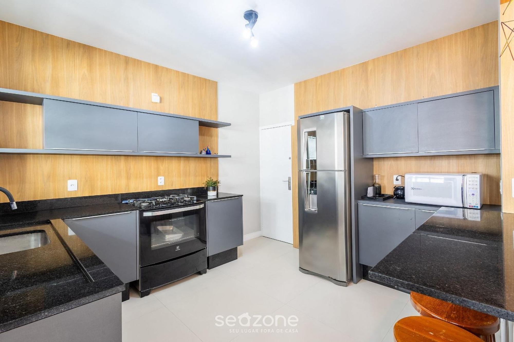 Apartamento A Passos Do Mar E Do De Bc - Mrd0501 Balneario Camboriu